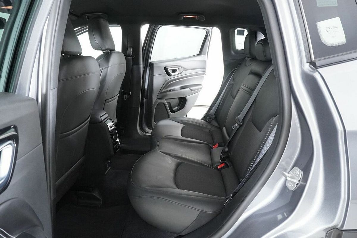 2023 Jeep Compass Night Eagle M6 MY23