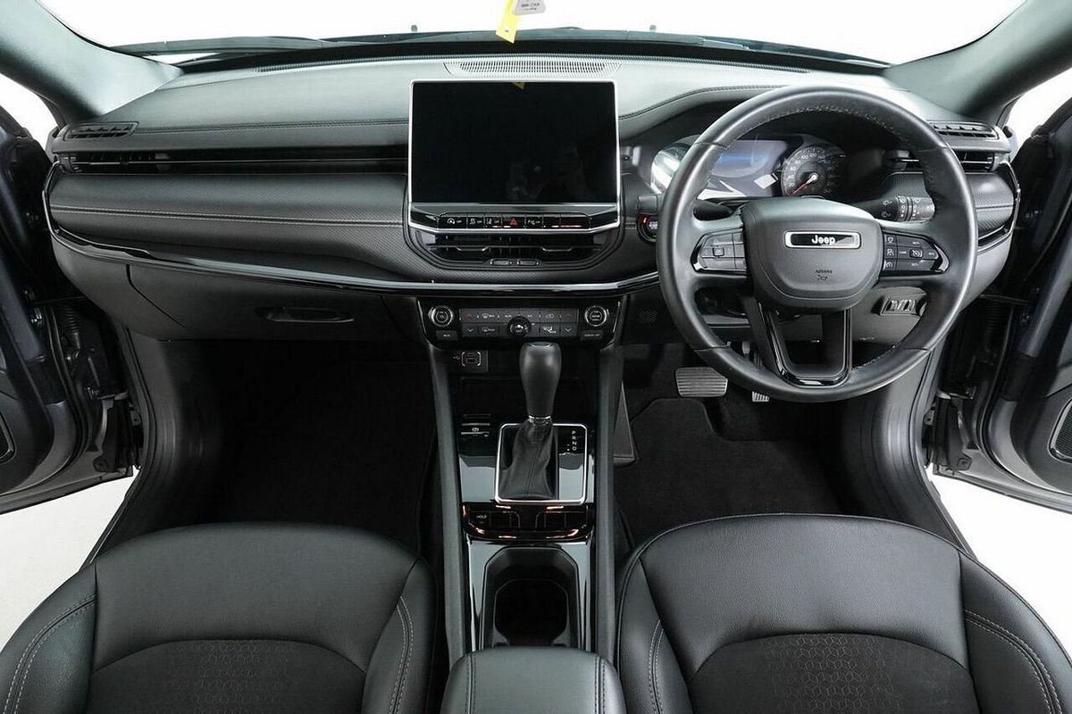2023 Jeep Compass Night Eagle M6 MY23