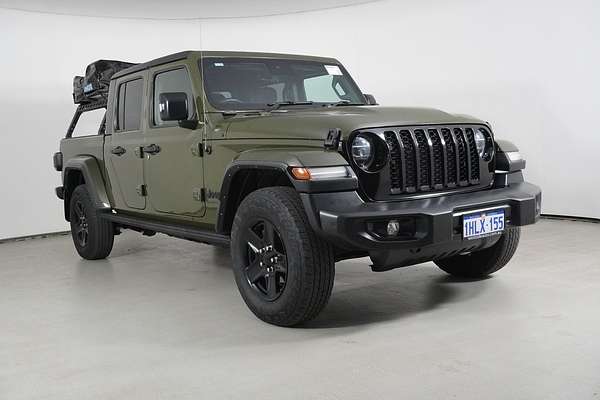 2021 Jeep Gladiator Night Eagle (4x4)