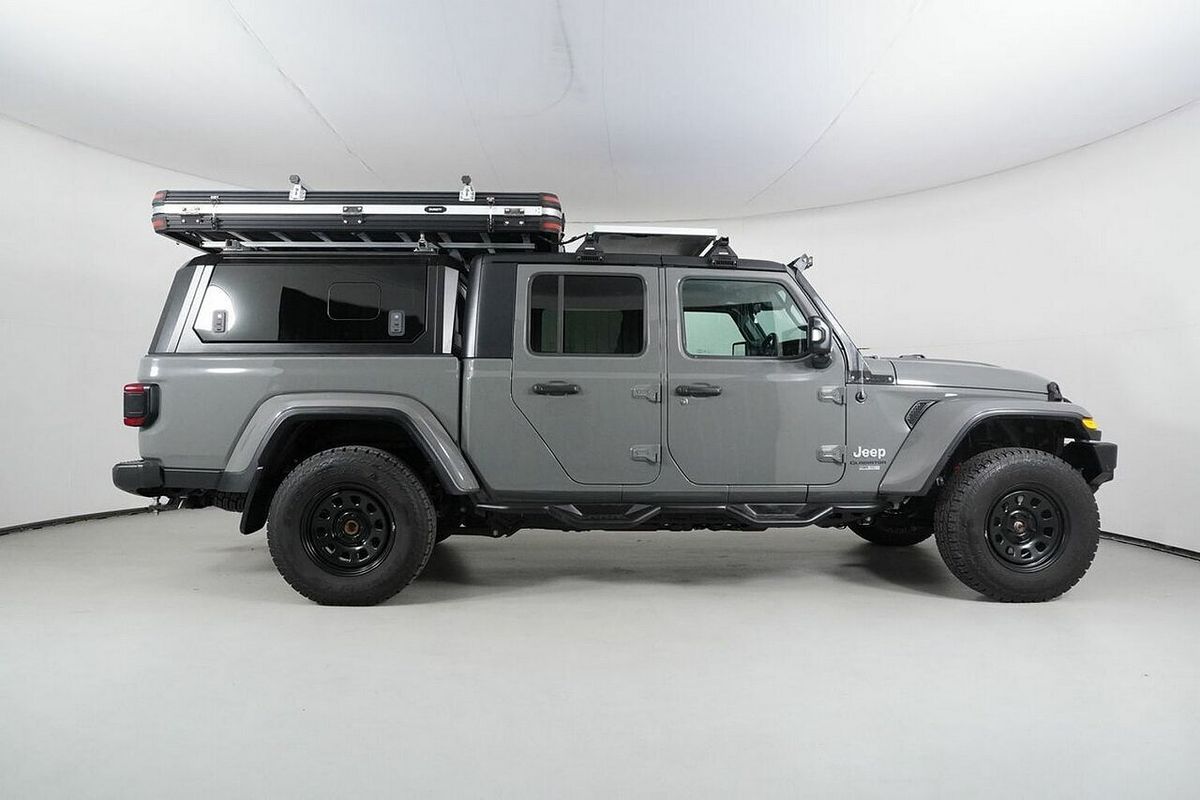 2021 Jeep Gladiator Overland (4x4) JT MY21 4X4