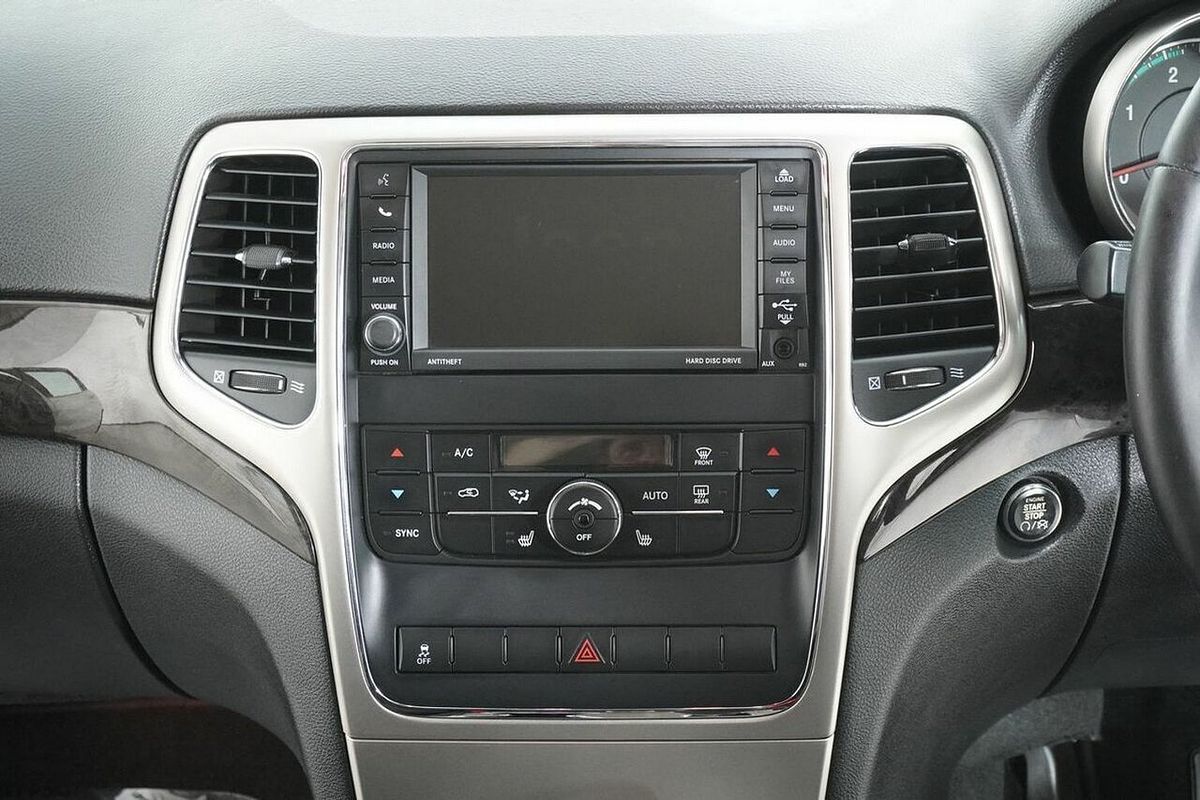 2012 Jeep Grand Cherokee Laredo (4x4) WK