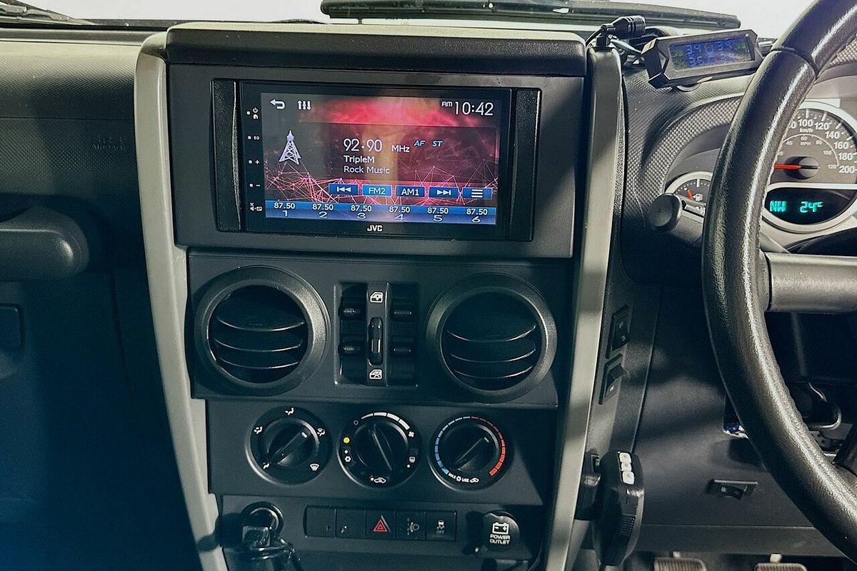 2010 Jeep Wrangler Unlimited Sport (4x4) JK MY09