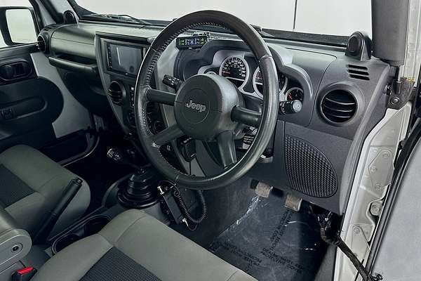 2010 Jeep Wrangler Unlimited Sport (4x4) JK MY09