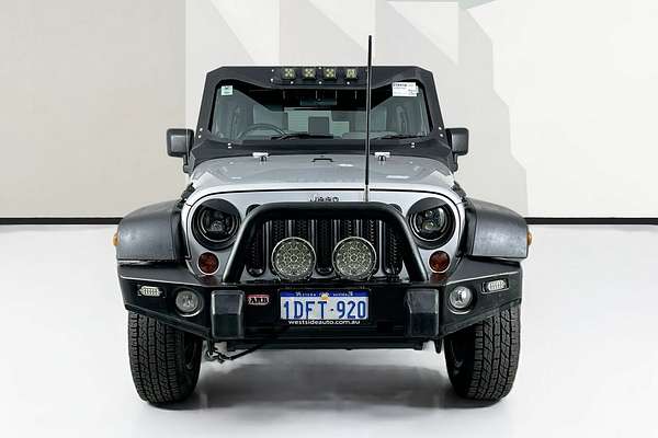2010 Jeep Wrangler Unlimited Sport (4x4) JK MY09