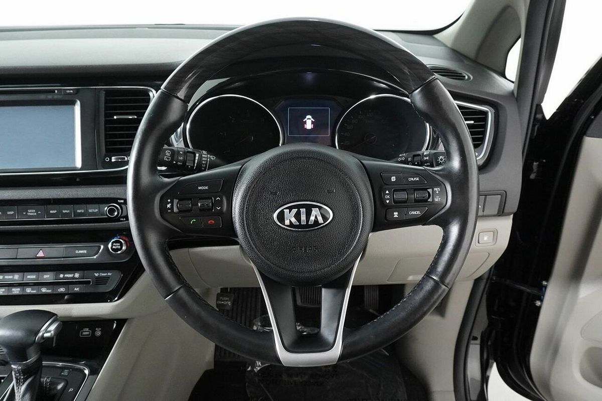 2017 Kia Carnival Platinum YP MY17