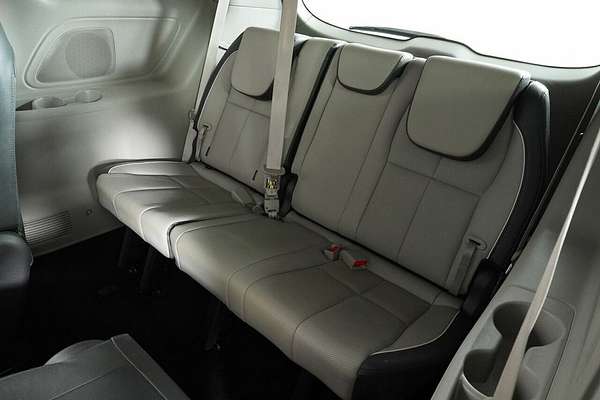 2017 Kia Carnival Platinum YP MY17