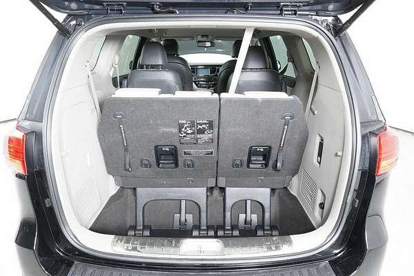 2017 Kia Carnival Platinum YP MY17