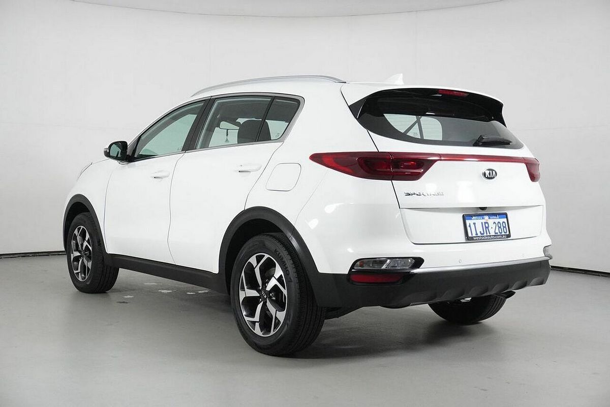 Vehicle photo 5