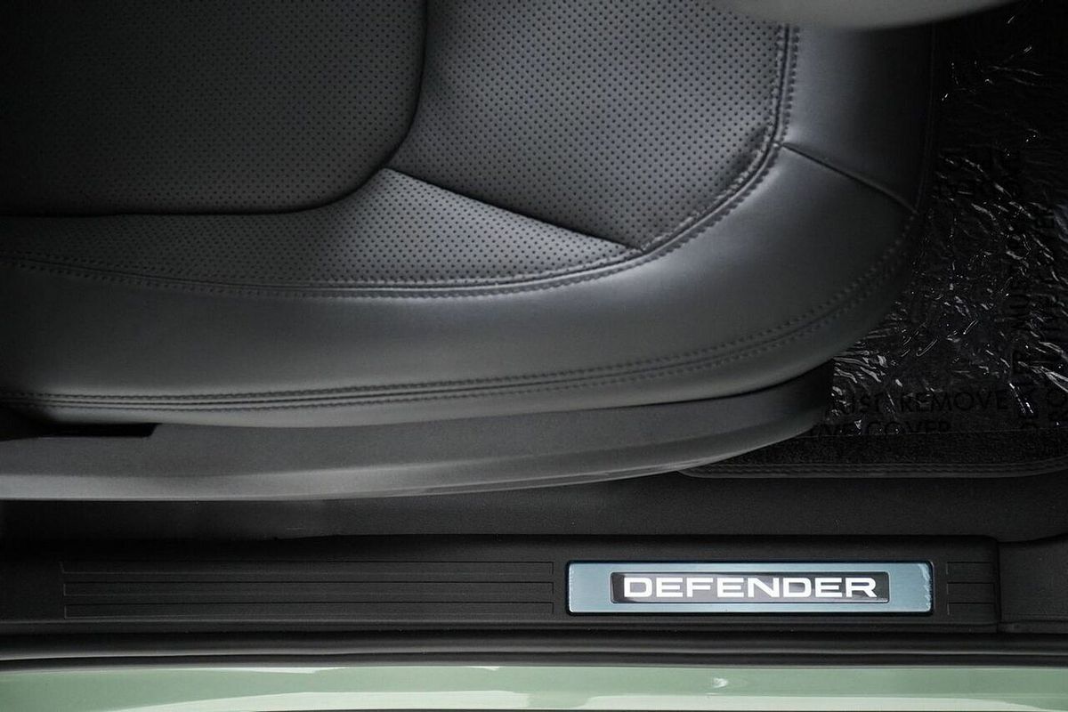 2022 Land Rover Defender 110 P400 75TH Edition L663 MY23.5