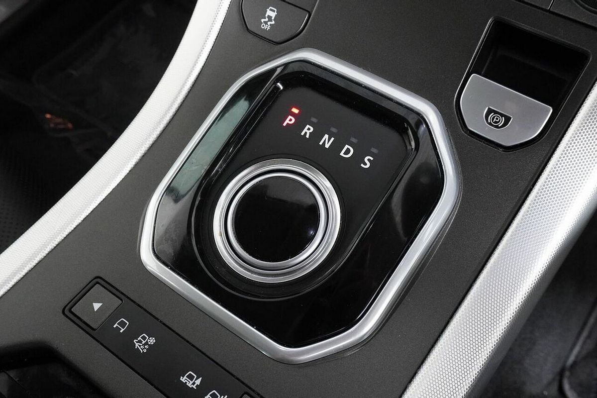 2015 Land Rover Range Rover Evoque Dynamic LV MY15