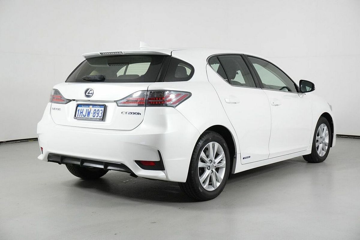 2016 Lexus CT 200H. Hybrid Luxury ZWA10R MY15