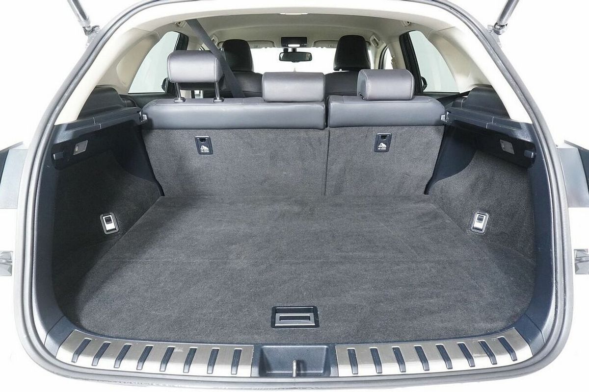 2016 Lexus NX200T Luxury (FWD) AGZ10R