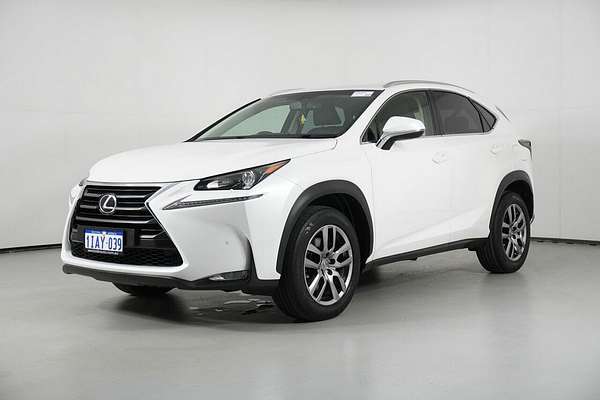 2016 Lexus NX200T Luxury (FWD) AGZ10R
