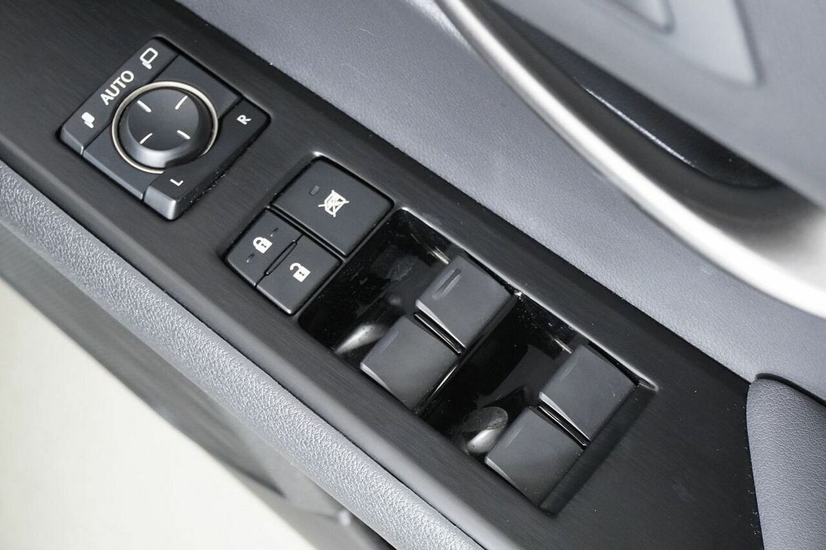 2021 Lexus UX200 F Sport MZAA10R