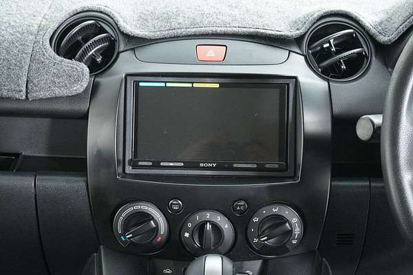2013 Mazda 2 Neo DE MY13