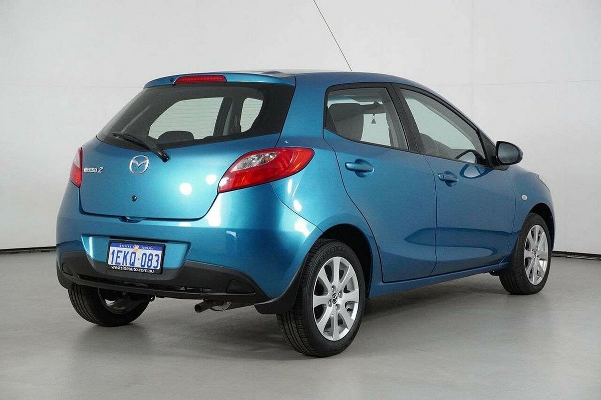 2013 Mazda 2 Neo DE MY13