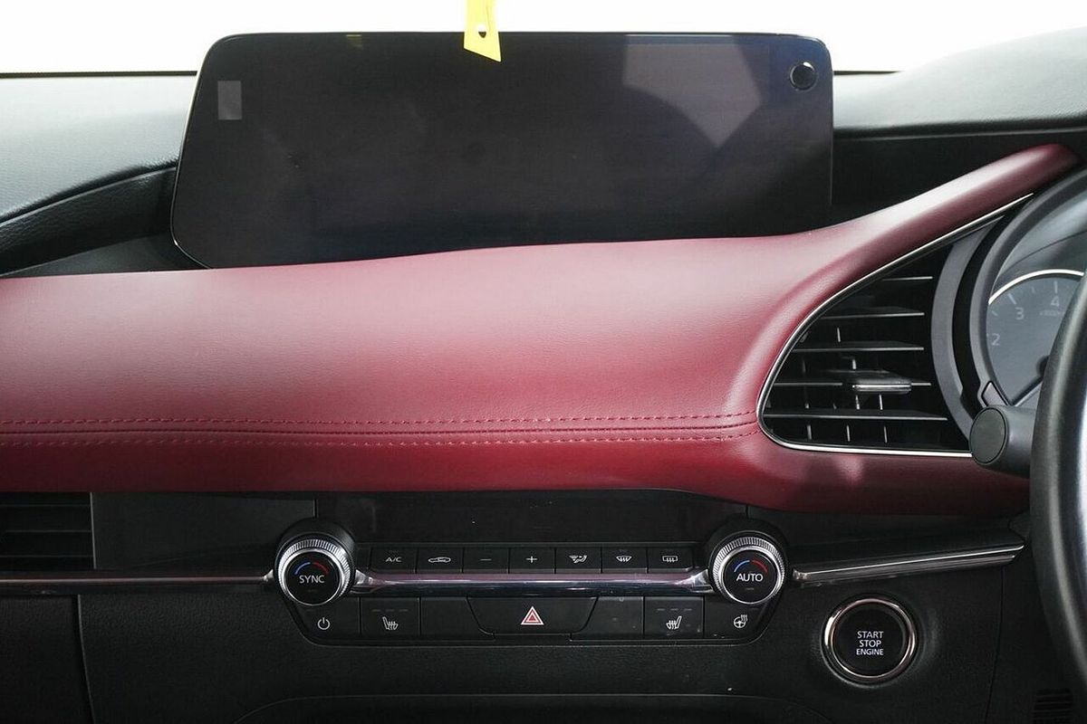 2023 Mazda 3 G25 Astina 300P