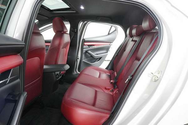 2023 Mazda 3 G25 Astina 300P