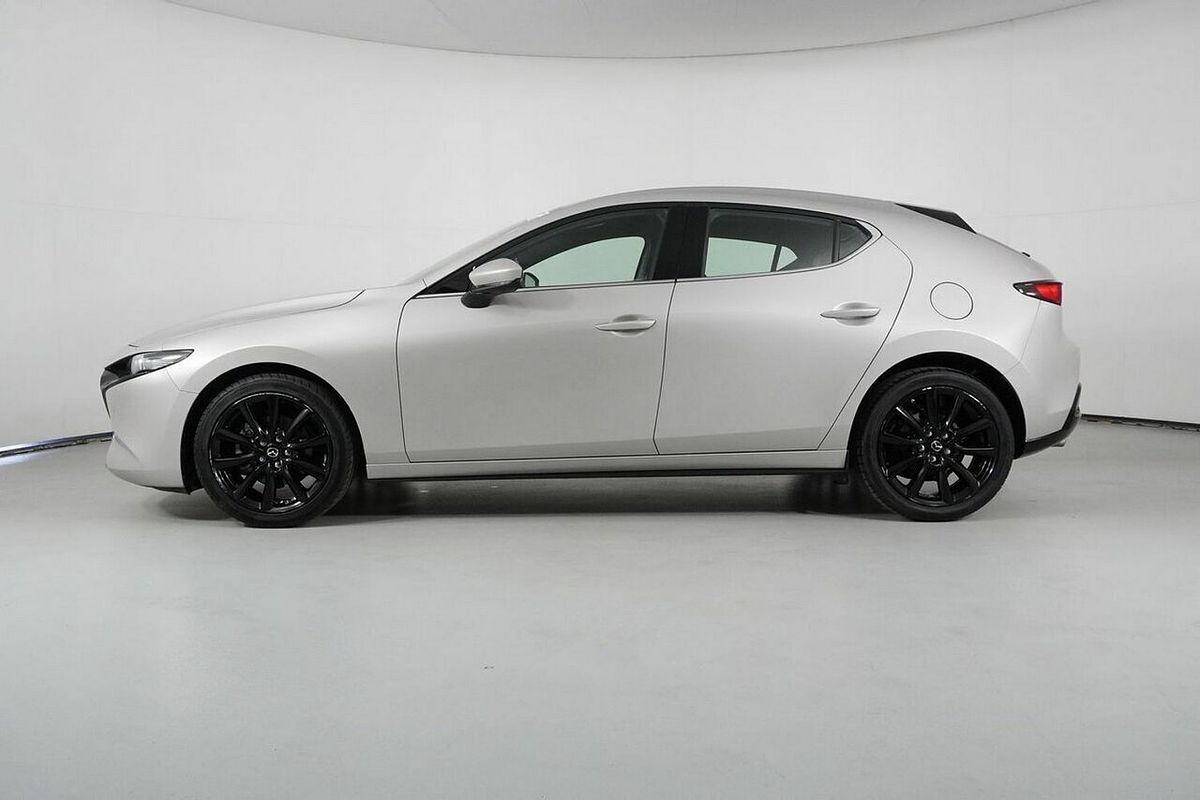 2023 Mazda 3 G25 Astina 300P