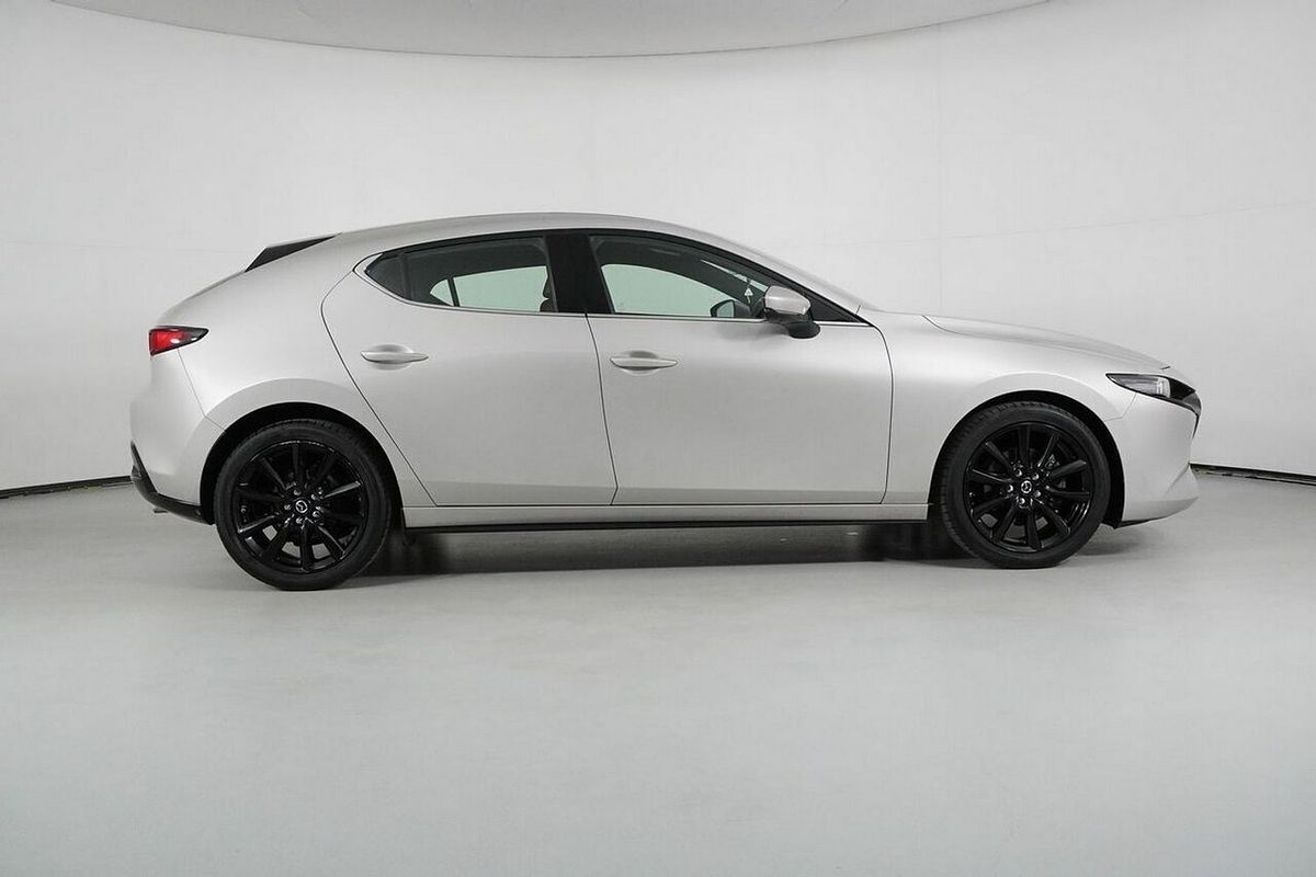 2023 Mazda 3 G25 Astina 300P