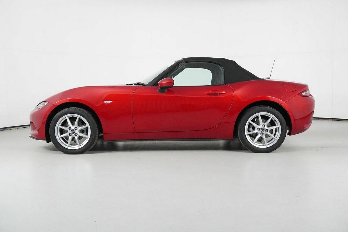2015 Mazda MX-5 K