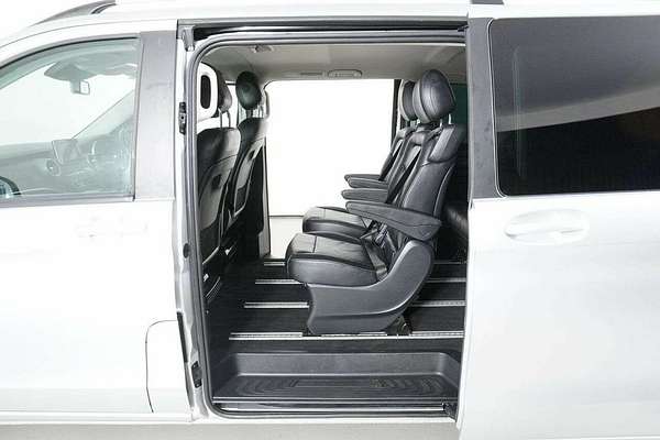 2020 Mercedes-Benz 220d MWB 447 MY20