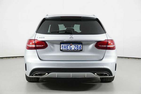 2014 Mercedes-Benz C250 205