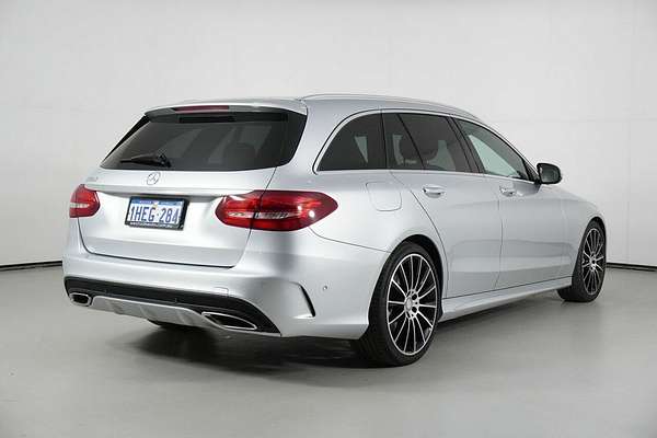 2014 Mercedes-Benz C250 205