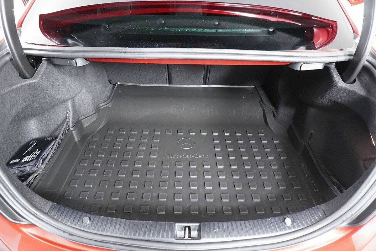 2019 Mercedes-Benz C300 205 MY19