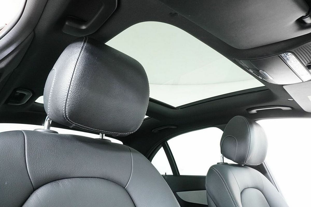2019 Mercedes-Benz C300 205 MY19