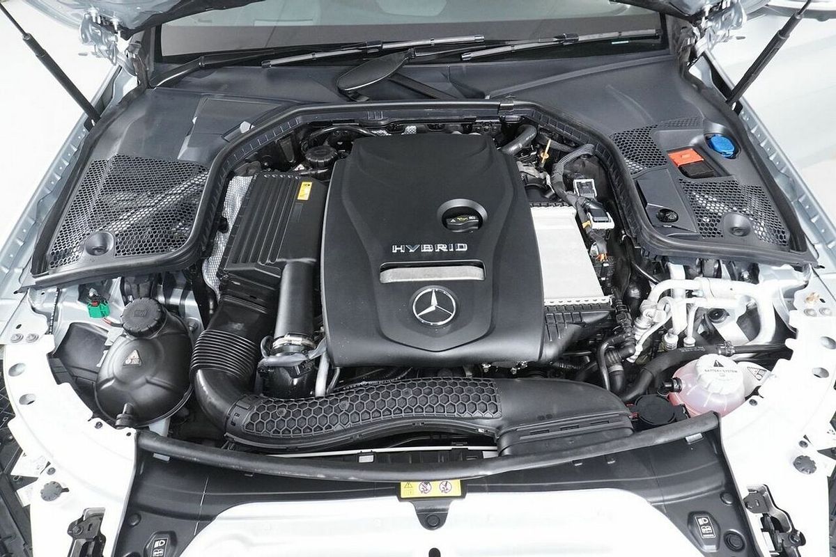 2019 Mercedes-Benz C300 E (Hybrid) W205 MY20