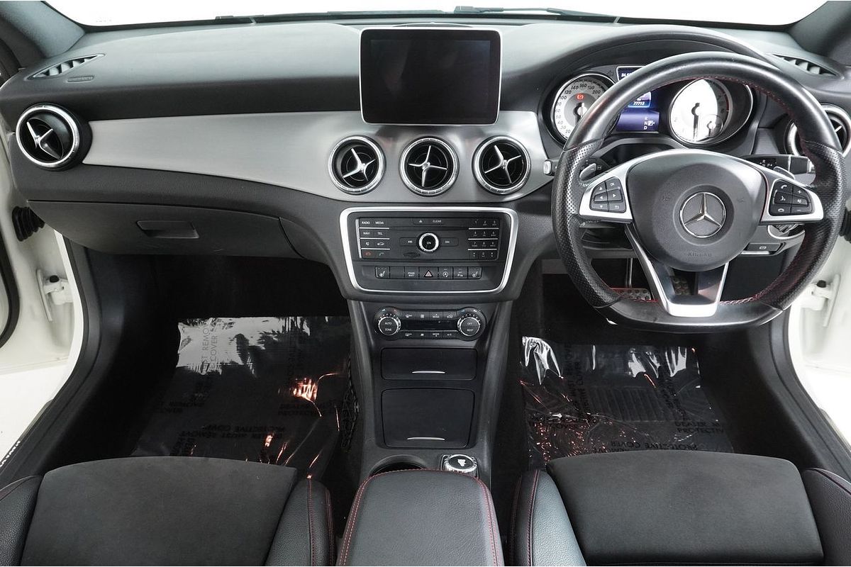 2016 Mercedes-Benz CLA200 Shooting Brake 117