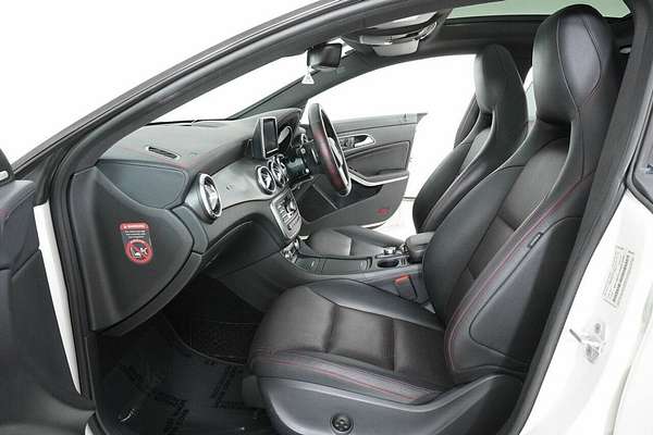 2014 Mercedes-Benz CLA250 4Matic 117