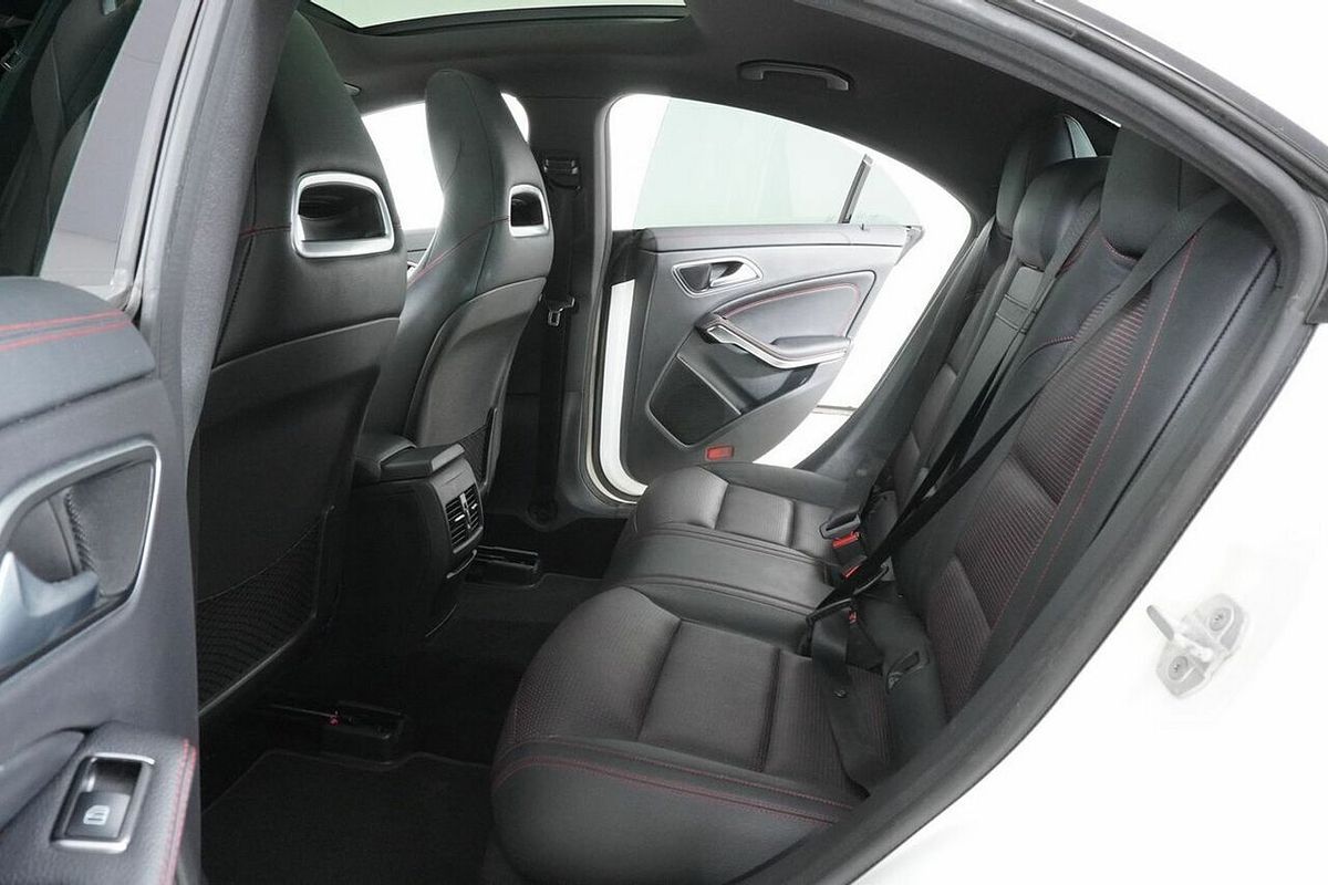 2014 Mercedes-Benz CLA250 4Matic 117