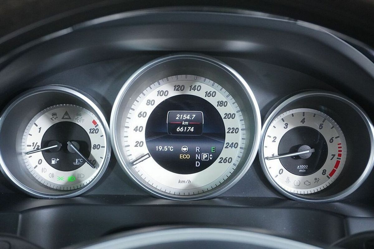 2014 Mercedes-Benz E400 207 MY14