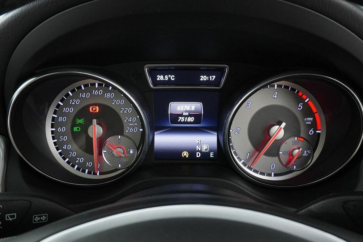 2015 Mercedes-Benz GLA200 CDI X156 MY15