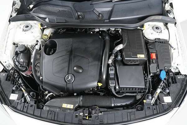 2015 Mercedes-Benz GLA200 CDI X156 MY15