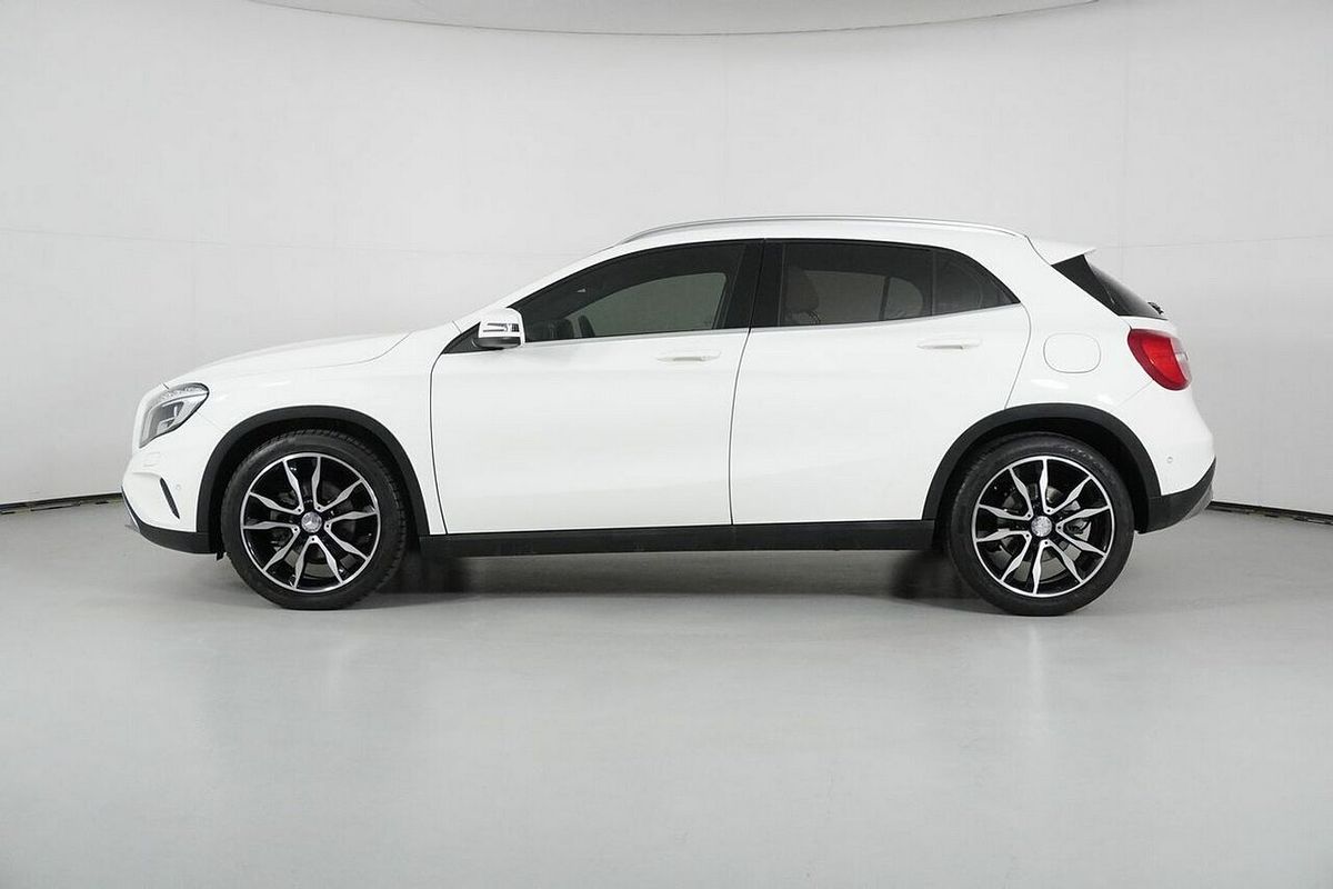 2015 Mercedes-Benz GLA200 CDI X156 MY15
