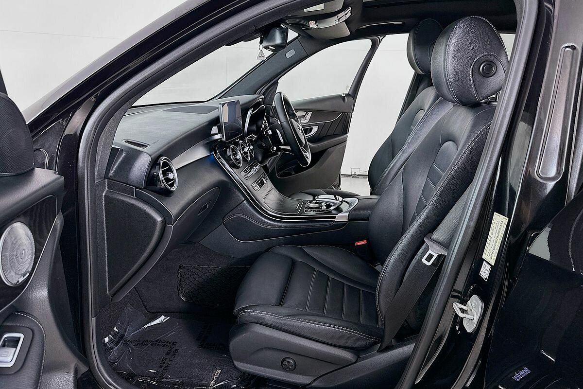 2016 Mercedes-Benz GLC250 253