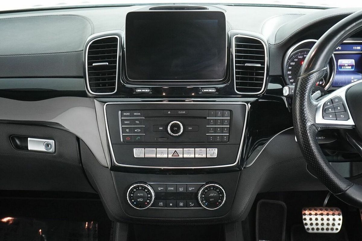 2016 Mercedes-Benz GLS350d 4Matic Sport X166