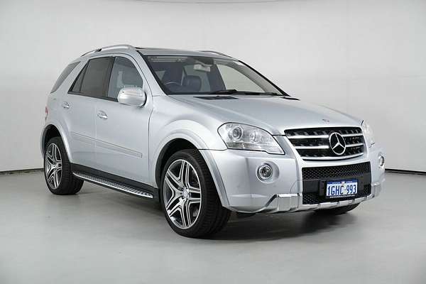2010 Mercedes-Benz ML63 AMG 4x4 W164 09 Upgrade