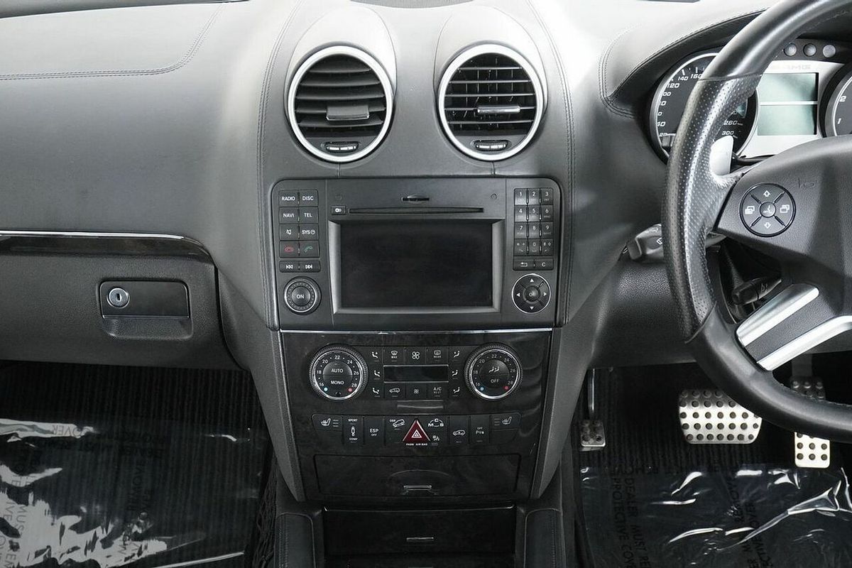 2010 Mercedes-Benz ML63 AMG 4x4 W164 09 Upgrade