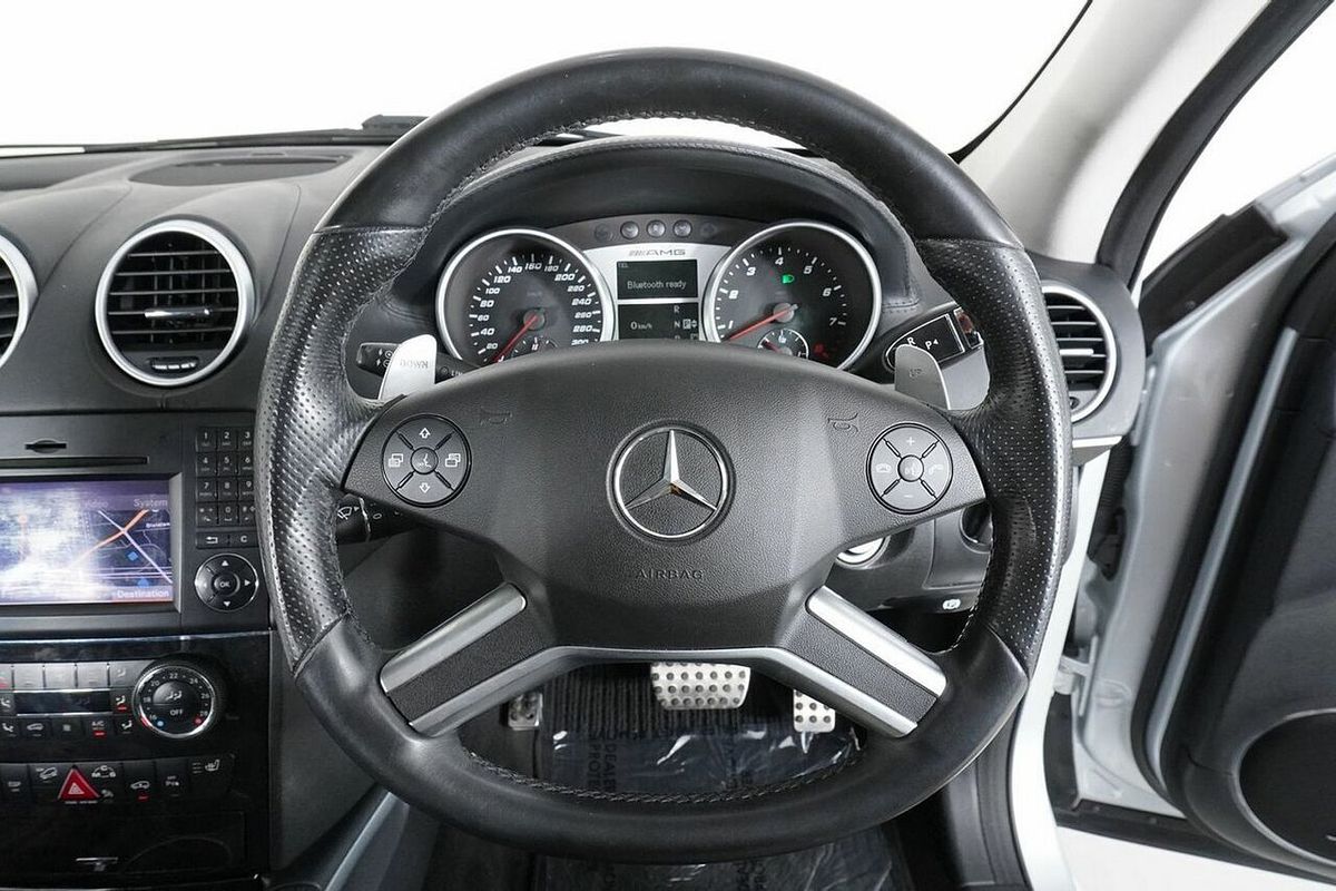2010 Mercedes-Benz ML63 AMG 4x4 W164 09 Upgrade