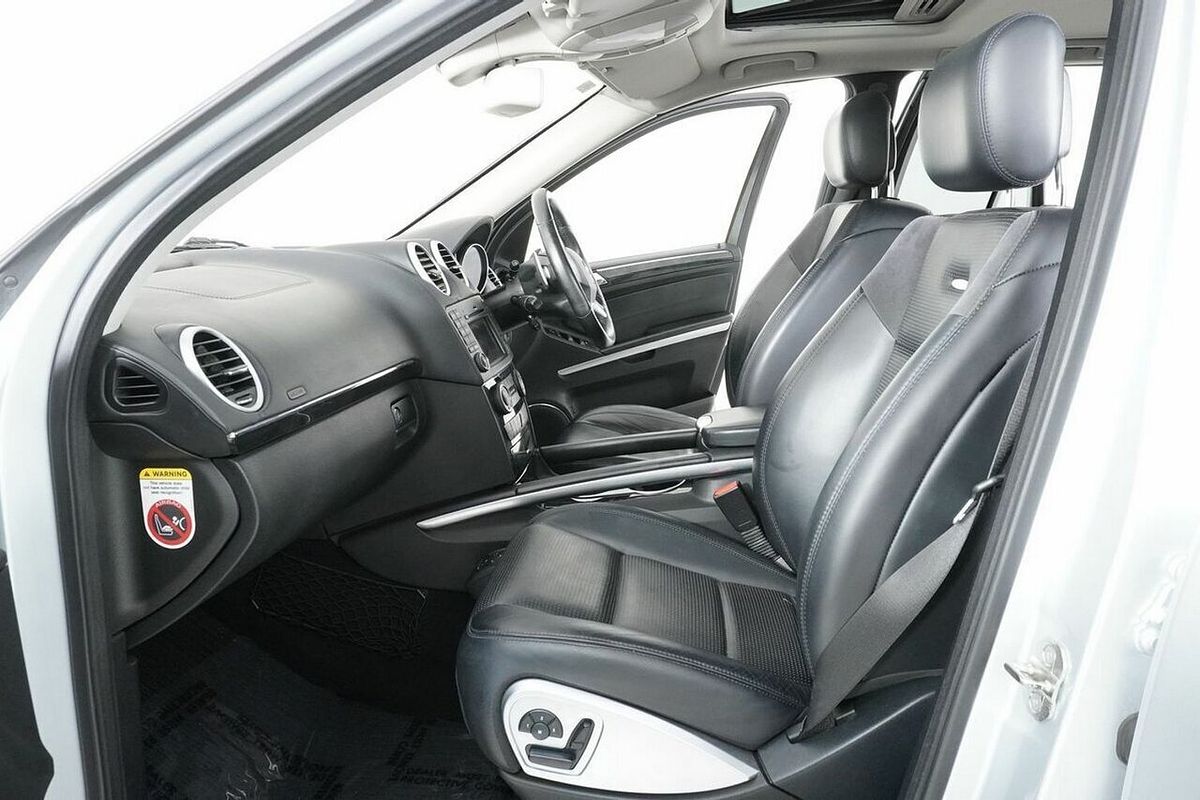 2010 Mercedes-Benz ML63 AMG 4x4 W164 09 Upgrade