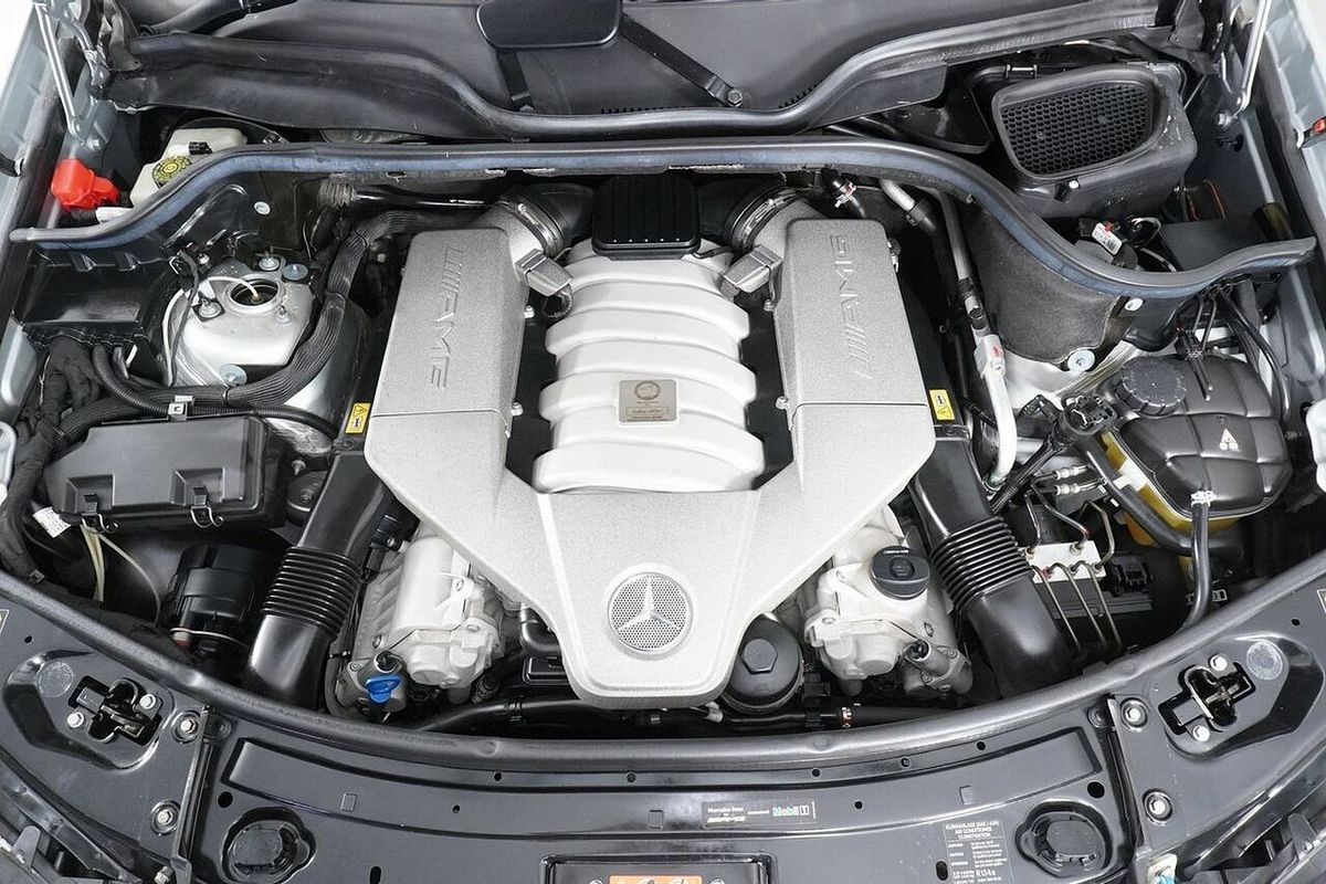 2010 Mercedes-Benz ML63 AMG 4x4 W164 09 Upgrade