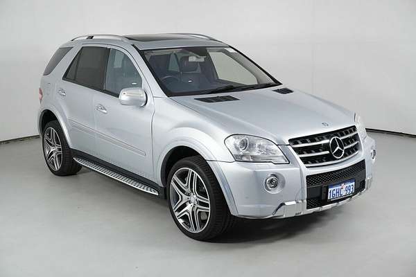 2010 Mercedes-Benz ML63 AMG 4x4 W164 09 Upgrade