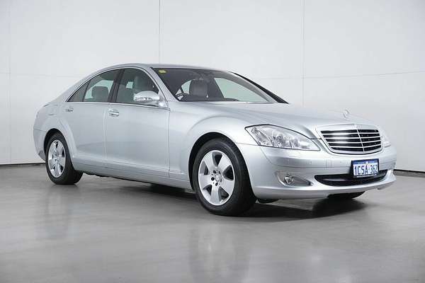 2007 Mercedes-Benz S350 221