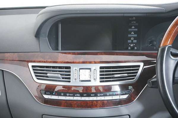 2007 Mercedes-Benz S350 221