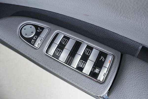 2007 Mercedes-Benz S350 221