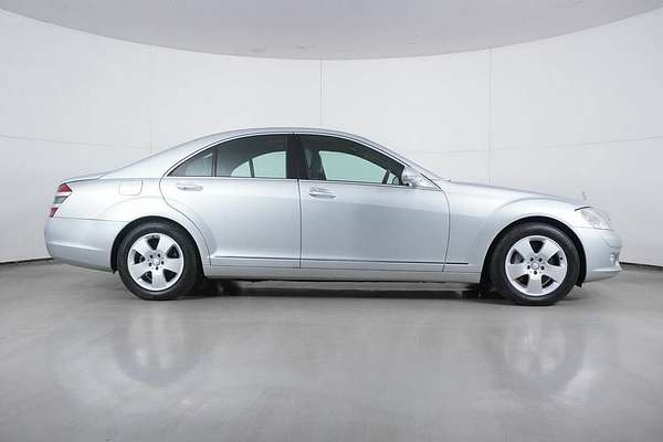 2007 Mercedes-Benz S350 221